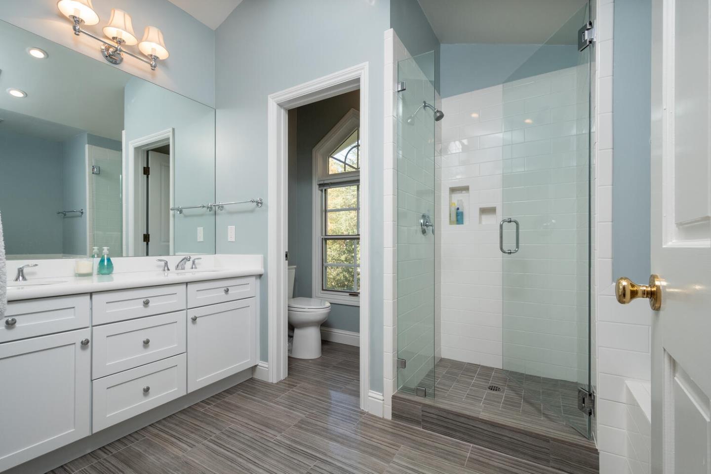 601 Chiltern Road Hillsborough, CA 94010 - Photo 38 of 55