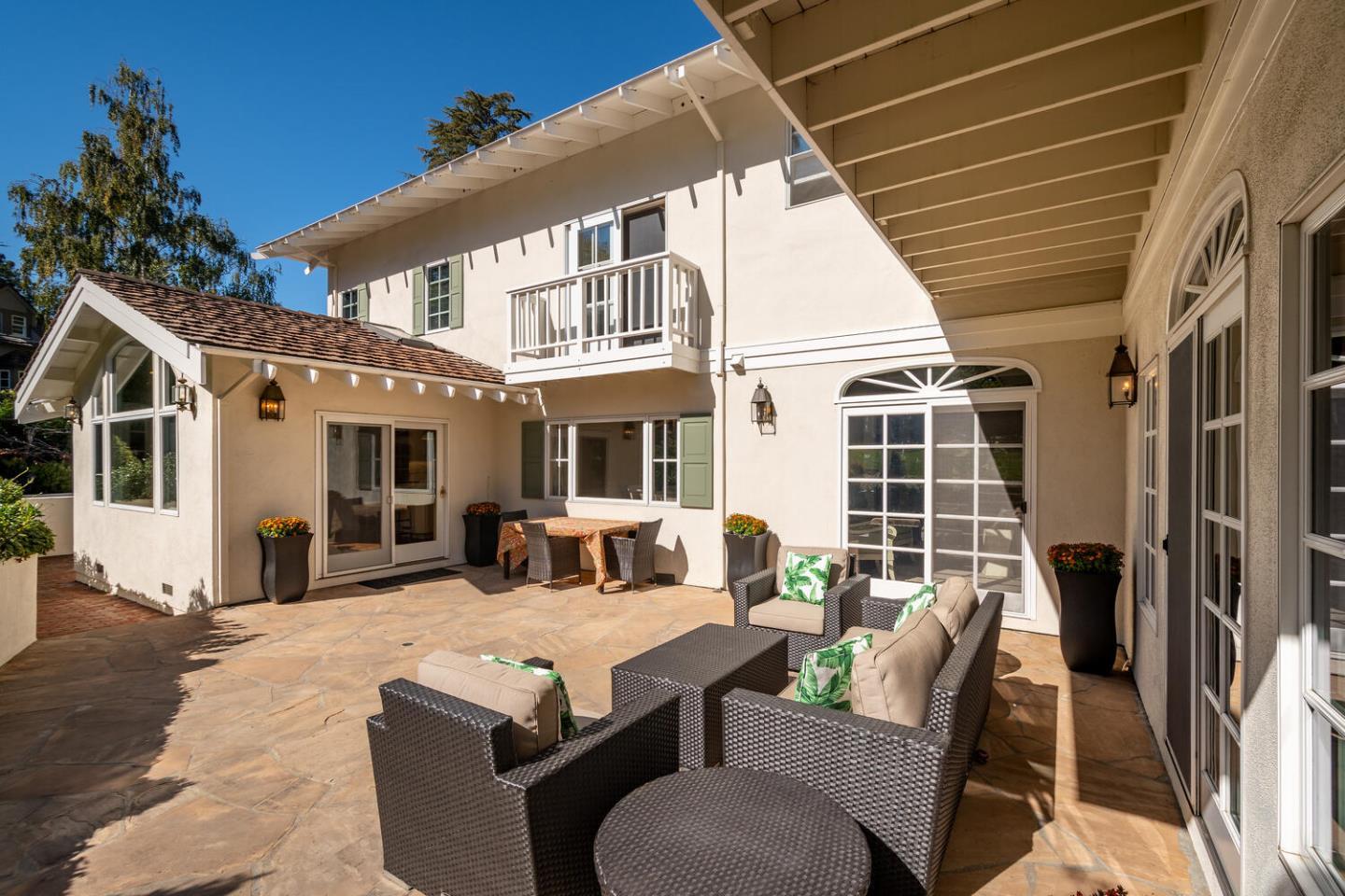 601 Chiltern Road Hillsborough, CA 94010 - Photo 40 of 55