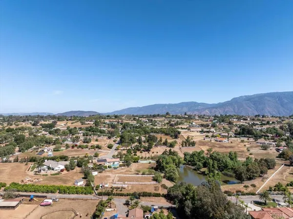 $1,249,000 | 31301 Kira Place, Valley Center, CA 92082