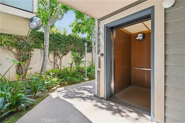 $399,000 | 628 Daisy Avenue, Unit 316, Long Beach, CA 90802