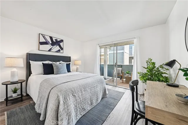 $399,000 | 628 Daisy Avenue, Unit 316, Long Beach, CA 90802