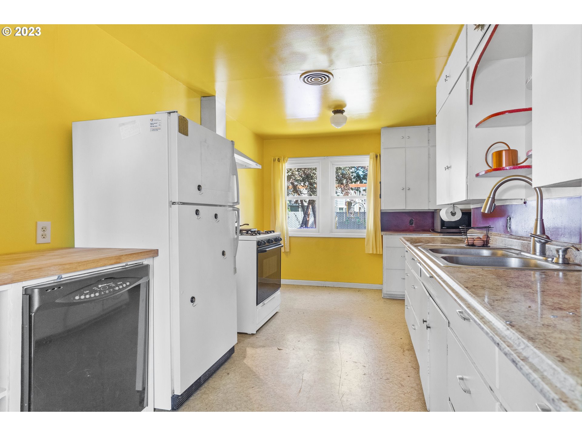 165 Airport Road Lebanon, OR 97355 - Photo 9 of 26 Gallery Image 9