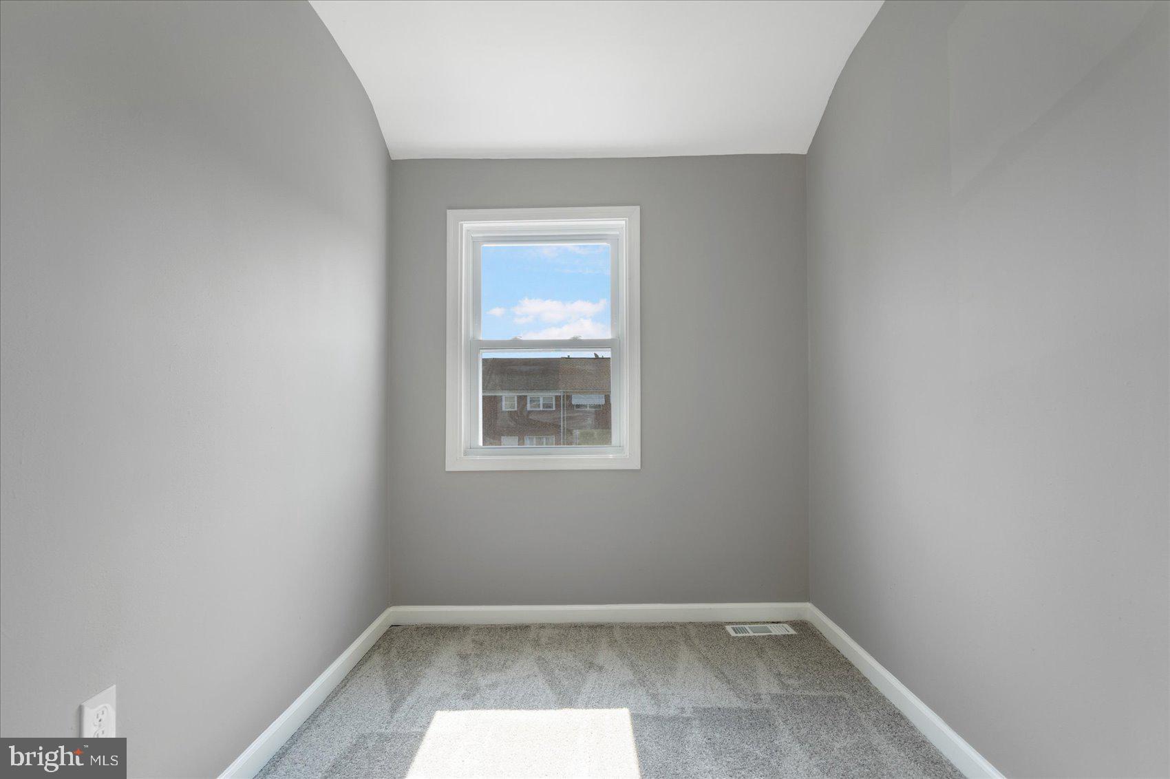 1932 Haselmere Road Dundalk, MD 21222 - Photo 25 of 40 a small space with a window