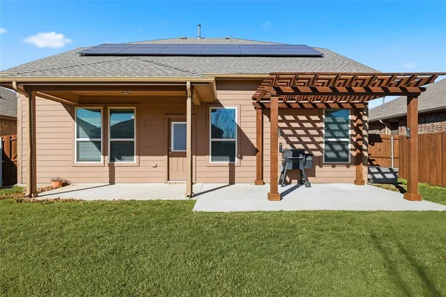 $420,000 | 109 Red Fox Lane, Denton, TX 76210