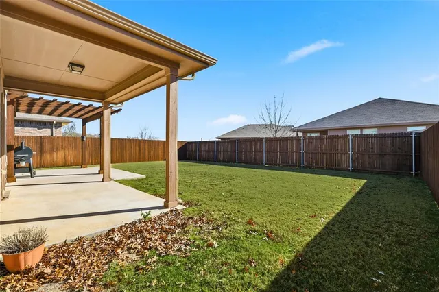 $420,000 | 109 Red Fox Lane, Denton, TX 76210