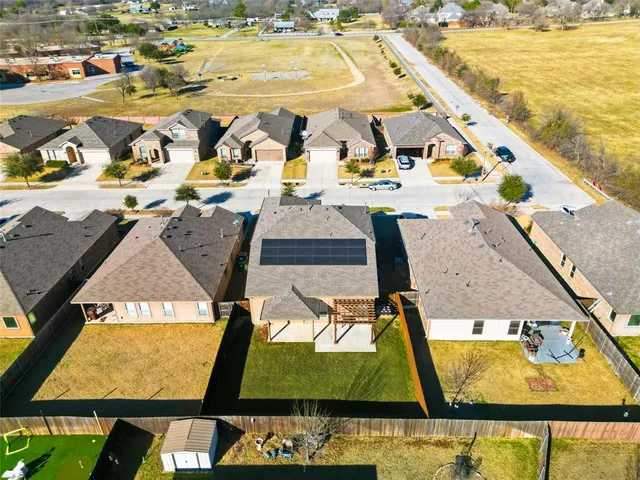 $420,000 | 109 Red Fox Lane, Denton, TX 76210