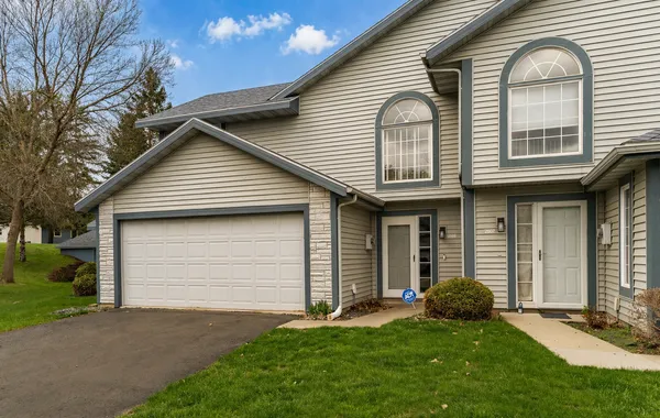 $340,000 | 2608 Tuxedo Lane Northwest, Rochester, MN 55901
