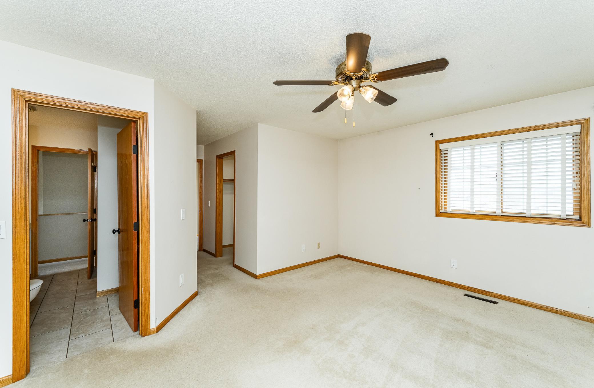 2608 Tuxedo Lane Northwest Rochester, MN 55901 - Photo 16 of 27