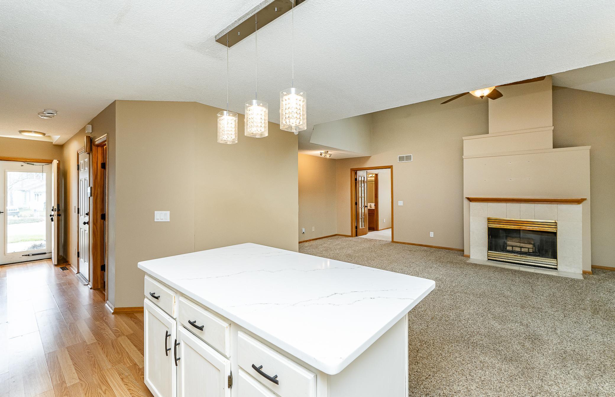 2608 Tuxedo Lane Northwest Rochester, MN 55901 - Photo 3 of 27