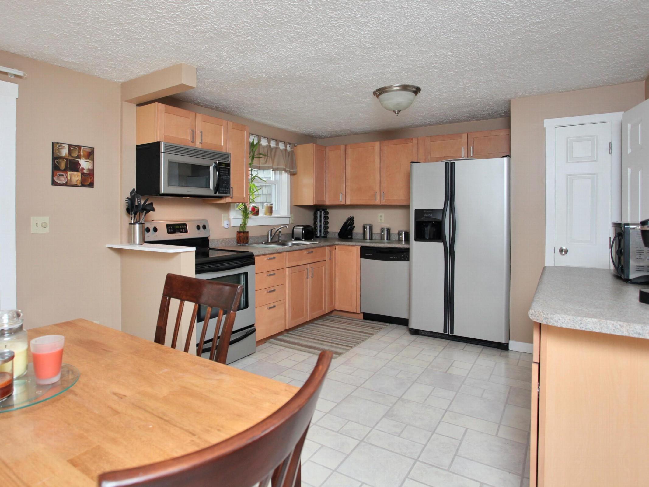 1 Munroe Lane, Unit 1 Topsham, ME 04086 - Photo 6 of 15 ANDREWS_11181_P06_118885