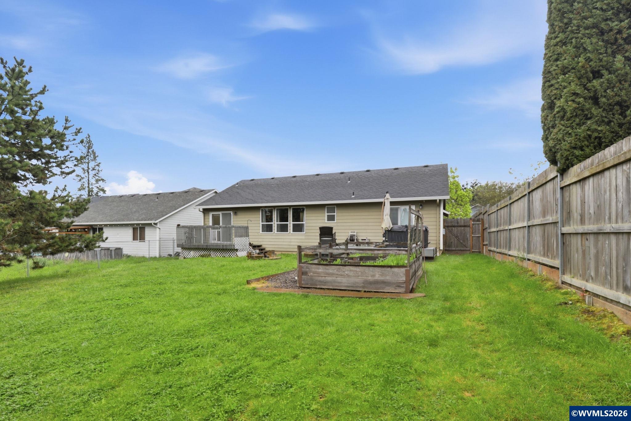 948 Salamander Road Southeast Jefferson, OR 97352 - Photo 32 of 39