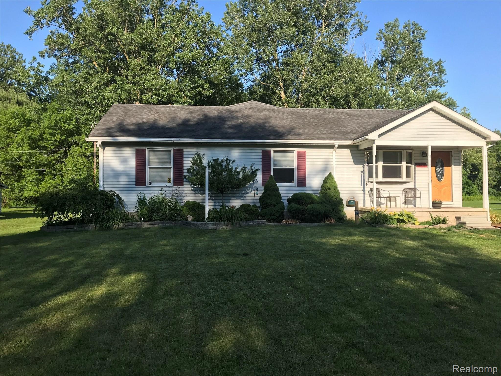 21529 Springhill Street Romulus, MI 48174 - Photo 27 of 28 IMG_7684.JPG