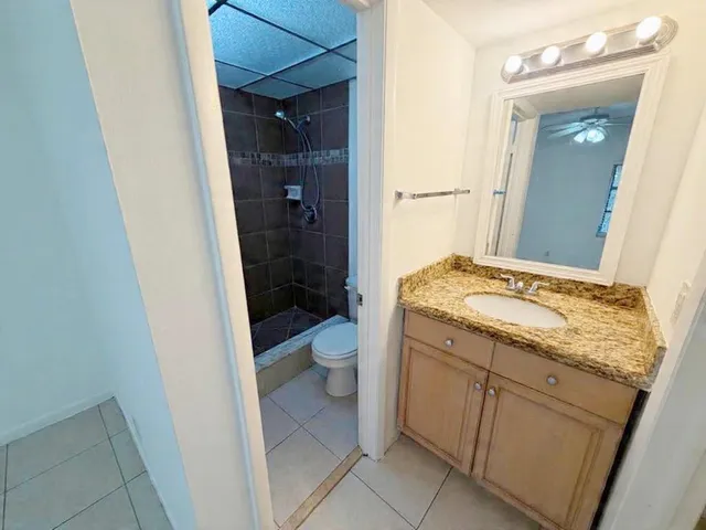 $1,950 | 640 Northwest 13th Street, Unit 26, Boca Raton, FL 33486