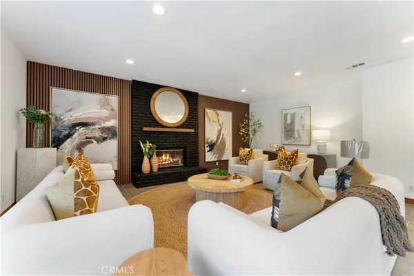 $2,458,000 | 1011 Rodeo Road, Arcadia, CA 91006