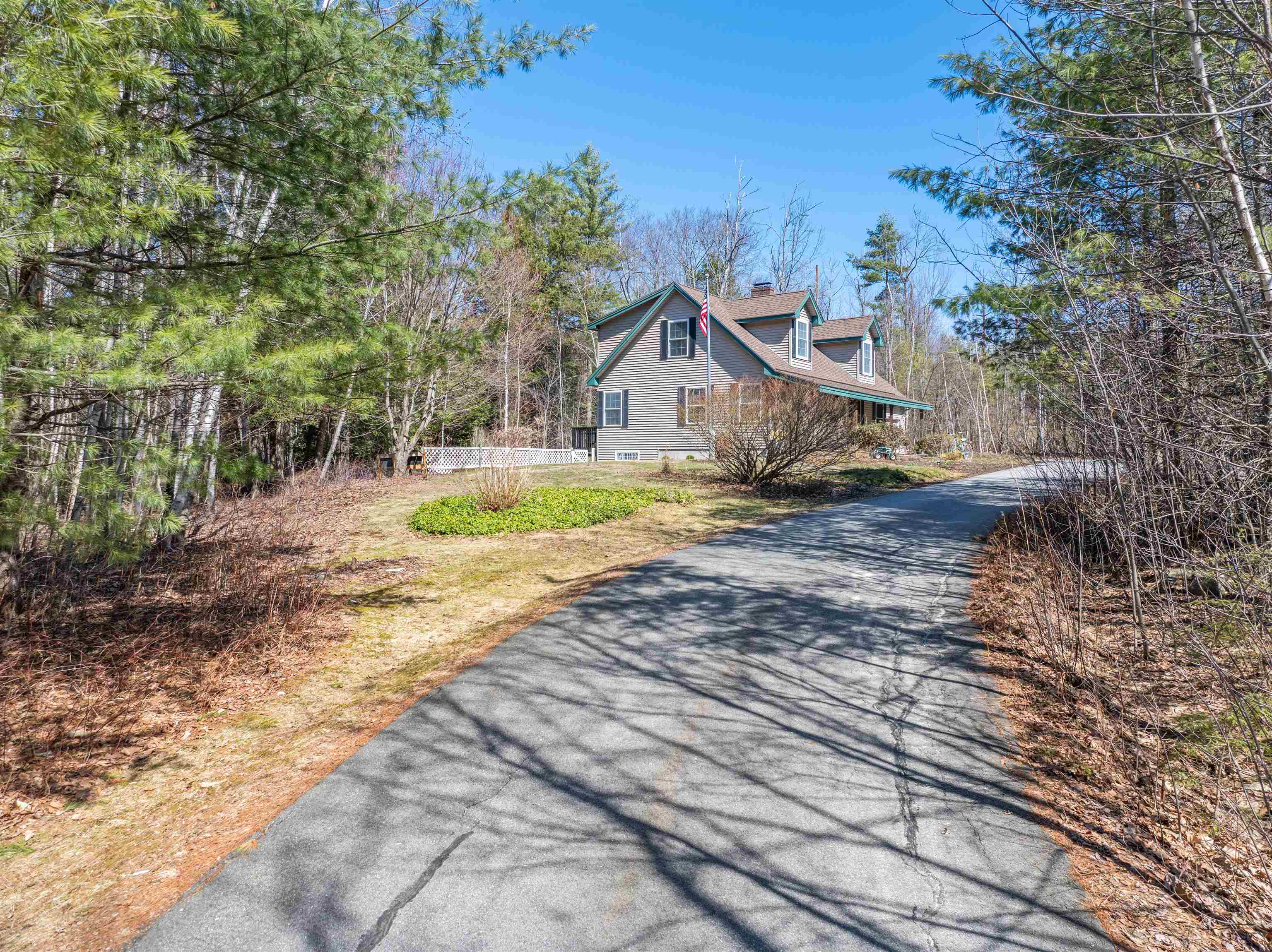 114 Mile Hill Road Belmont, NH 03220 - Photo 15 of 44