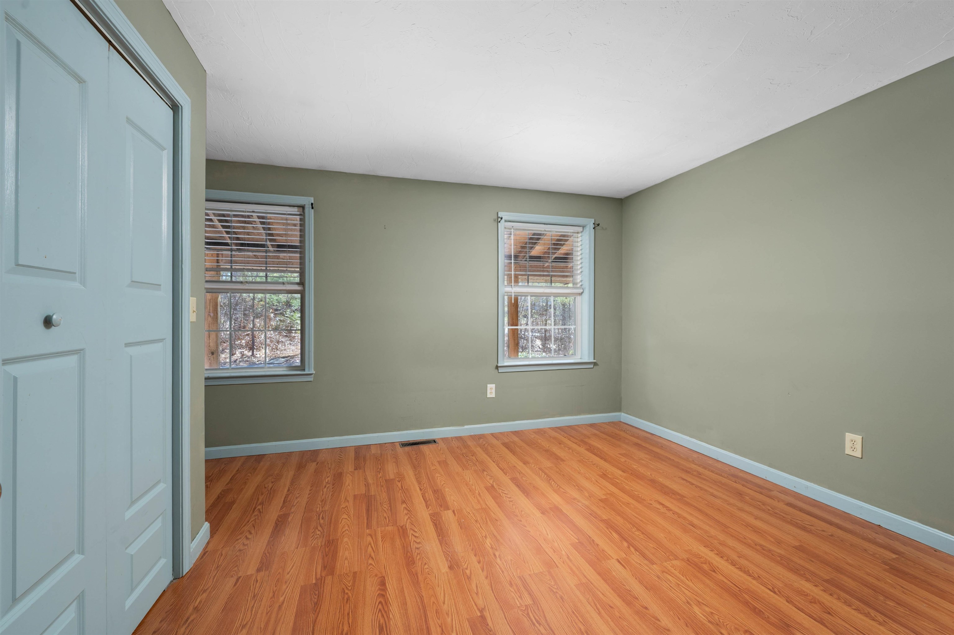 114 Mile Hill Road Belmont, NH 03220 - Photo 16 of 44