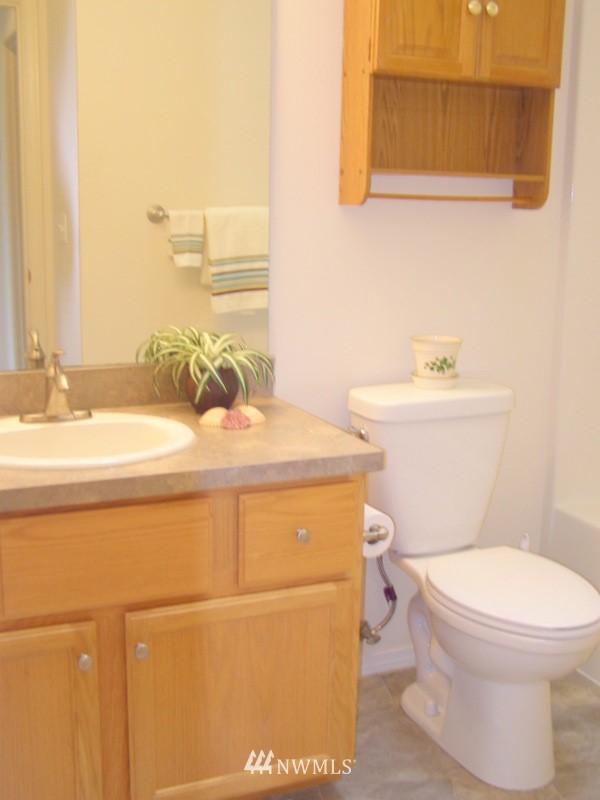 5084 Bakerview Road Oak Harbor, WA 98277 - Photo 16 of 25 Gallery Image 16