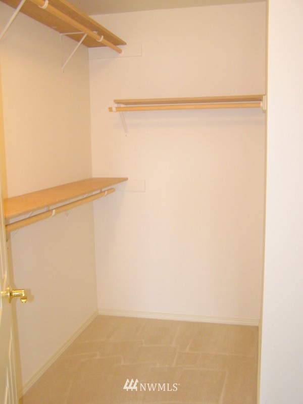 5084 Bakerview Road Oak Harbor, WA 98277 - Photo 18 of 25 Gallery Image 18