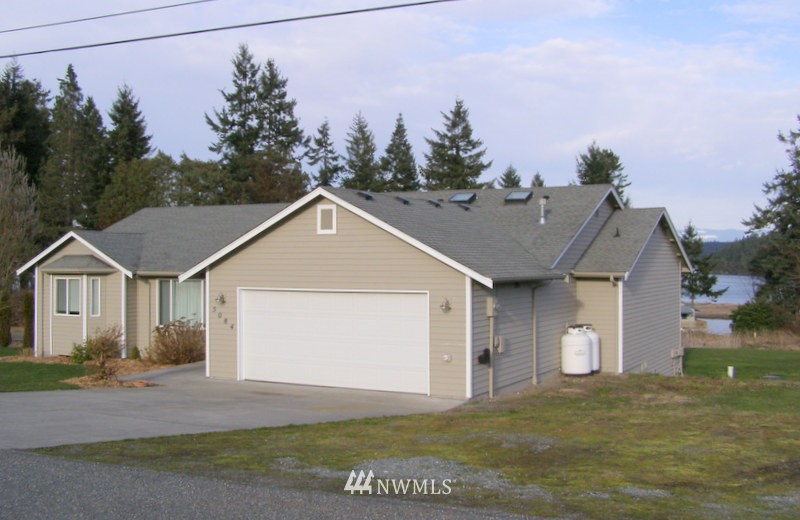 5084 Bakerview Road Oak Harbor, WA 98277 - Photo 23 of 25 Gallery Image 23