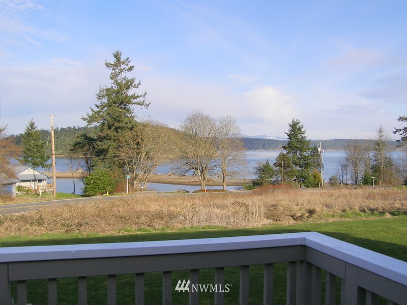 5084 Bakerview Road Oak Harbor, WA 98277 - Photo 24 of 25 Gallery Image 24