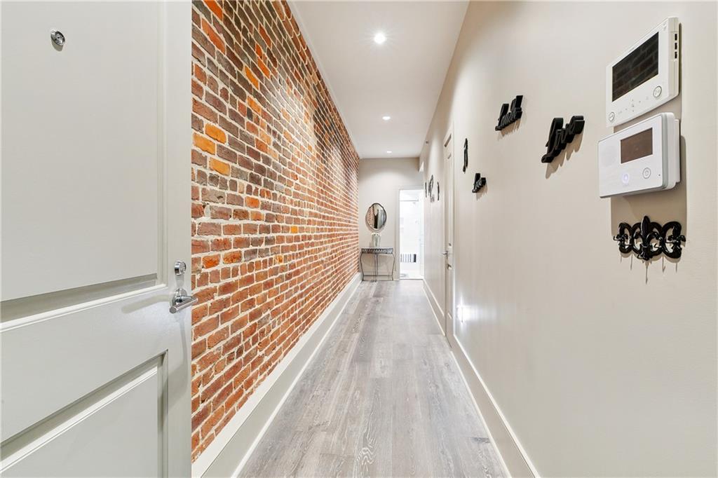 220 Decatur Street, Unit 306 New Orleans, LA 70130 - Photo 3 of 14