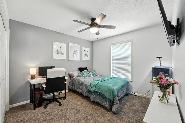 $345,000 | 608 Johnston Parkway, Raymore, MO 64083