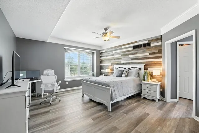 $345,000 | 608 Johnston Parkway, Raymore, MO 64083