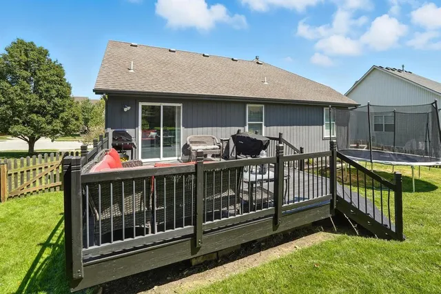 $345,000 | 608 Johnston Parkway, Raymore, MO 64083