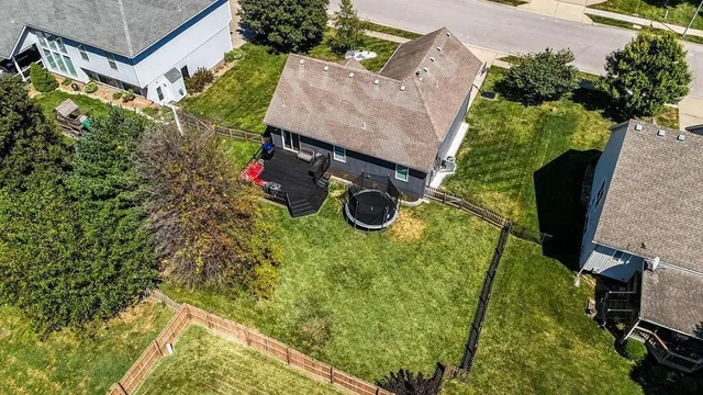 $345,000 | 608 Johnston Parkway, Raymore, MO 64083