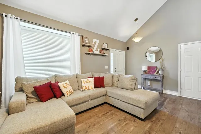 $345,000 | 608 Johnston Parkway, Raymore, MO 64083