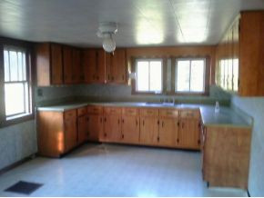 910 Berrytown Road, Unit 1 Duffield, VA 24244 - Photo 3 of 12 Kitchen