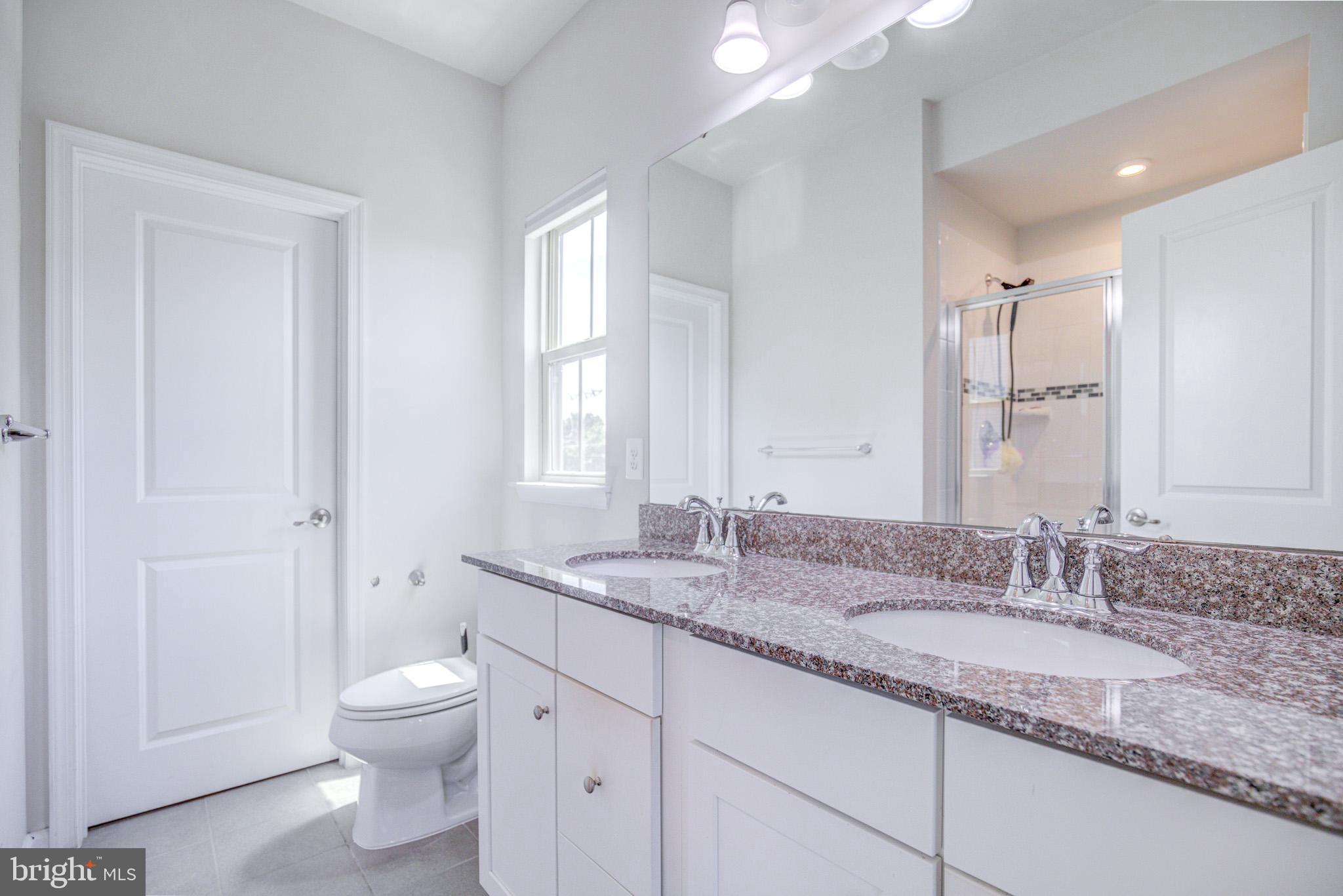 43825 Stubble Cor Square Ashburn, VA 20147 - Photo 20 of 35 Primary bath