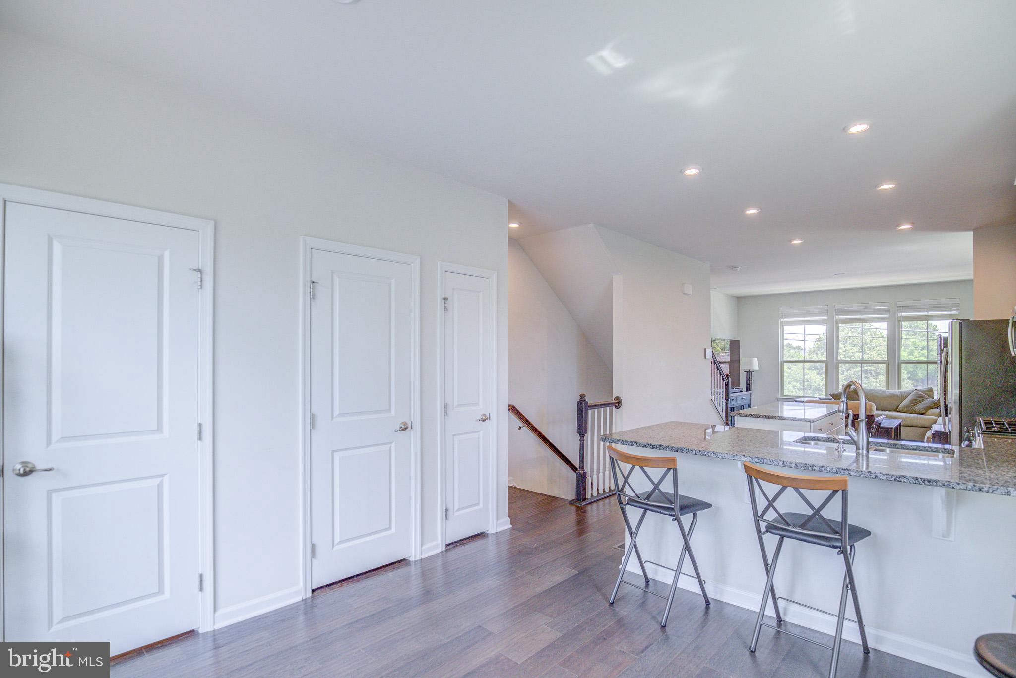 43825 Stubble Cor Square Ashburn, VA 20147 - Photo 6 of 35