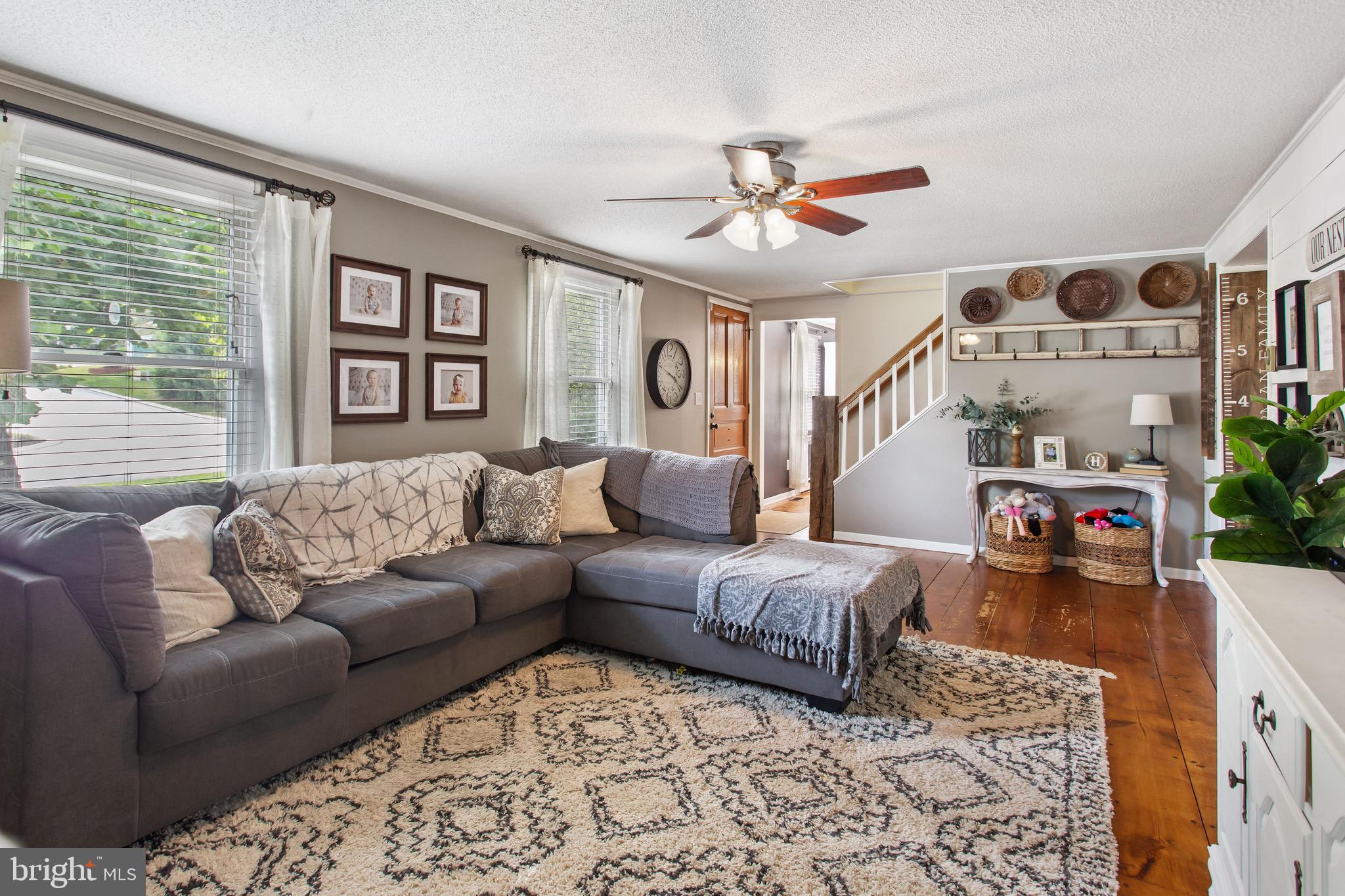 127 Timber Lane Hanover, PA 17331 - Photo 6 of 43 Gallery Image 6