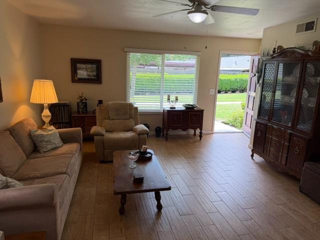 6537 Plymouth Road Stockton, CA 95207 - Photo 3 of 14