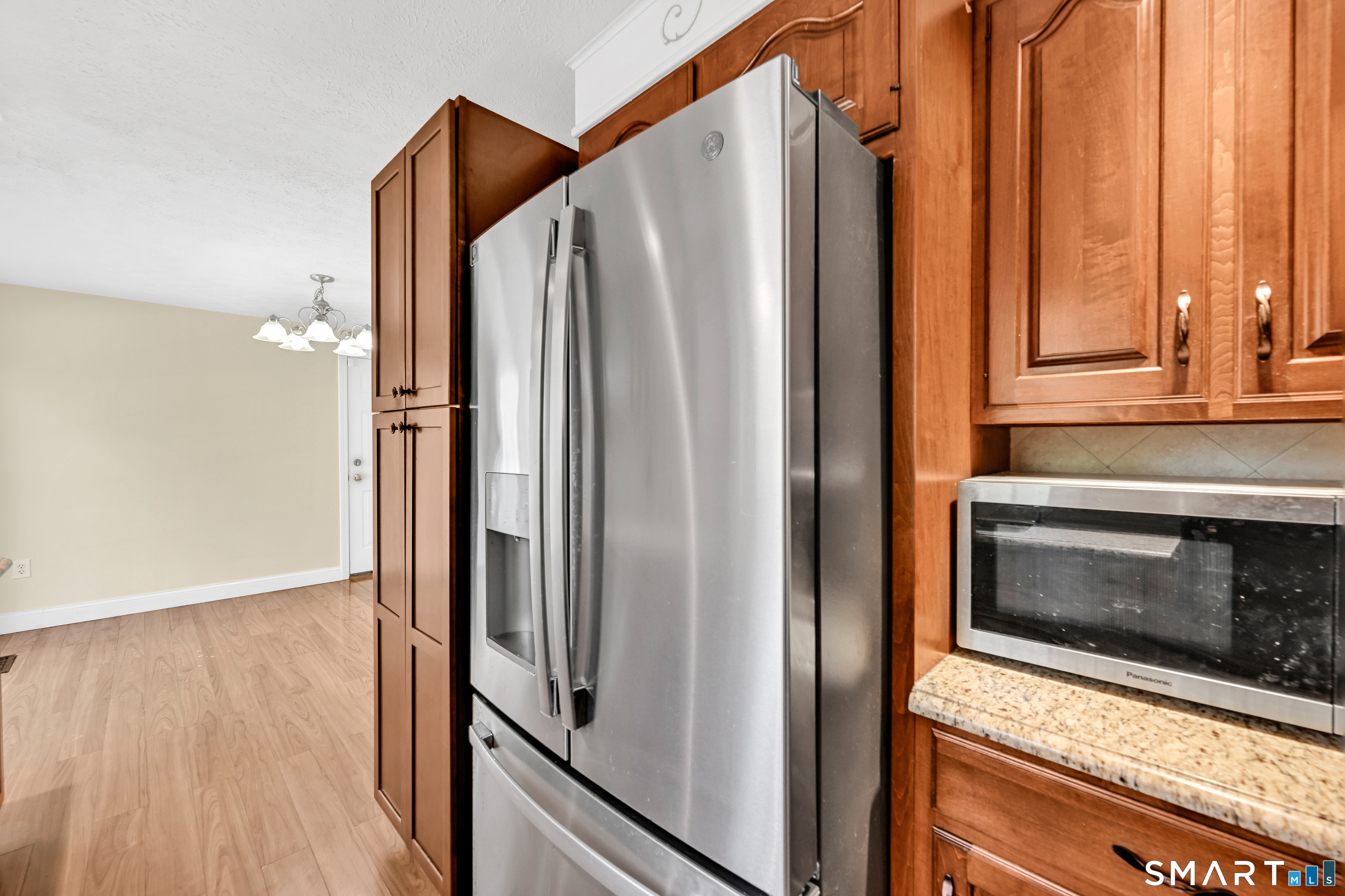52 Monce Road Burlington, CT 06013 - Photo 13 of 39