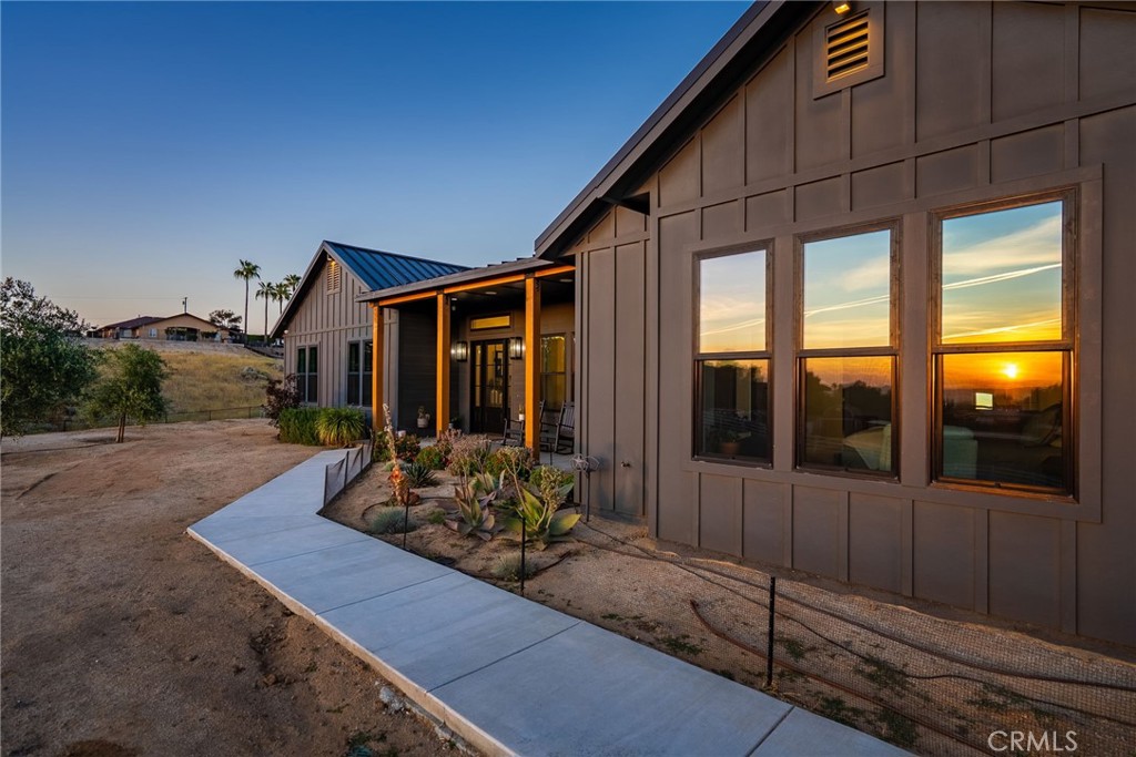 8064 Gopher Gulch Road Riverside, CA 92506 - Photo 11 of 75