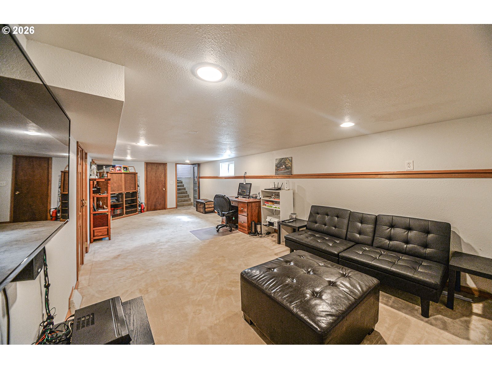 80406 Bodine Road Clatskanie, OR 97016 - Photo 23 of 37 Family Room
