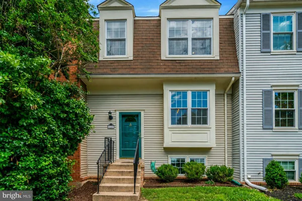 $625,000 | 6149 Green Hollow Court, Springfield, VA 22152