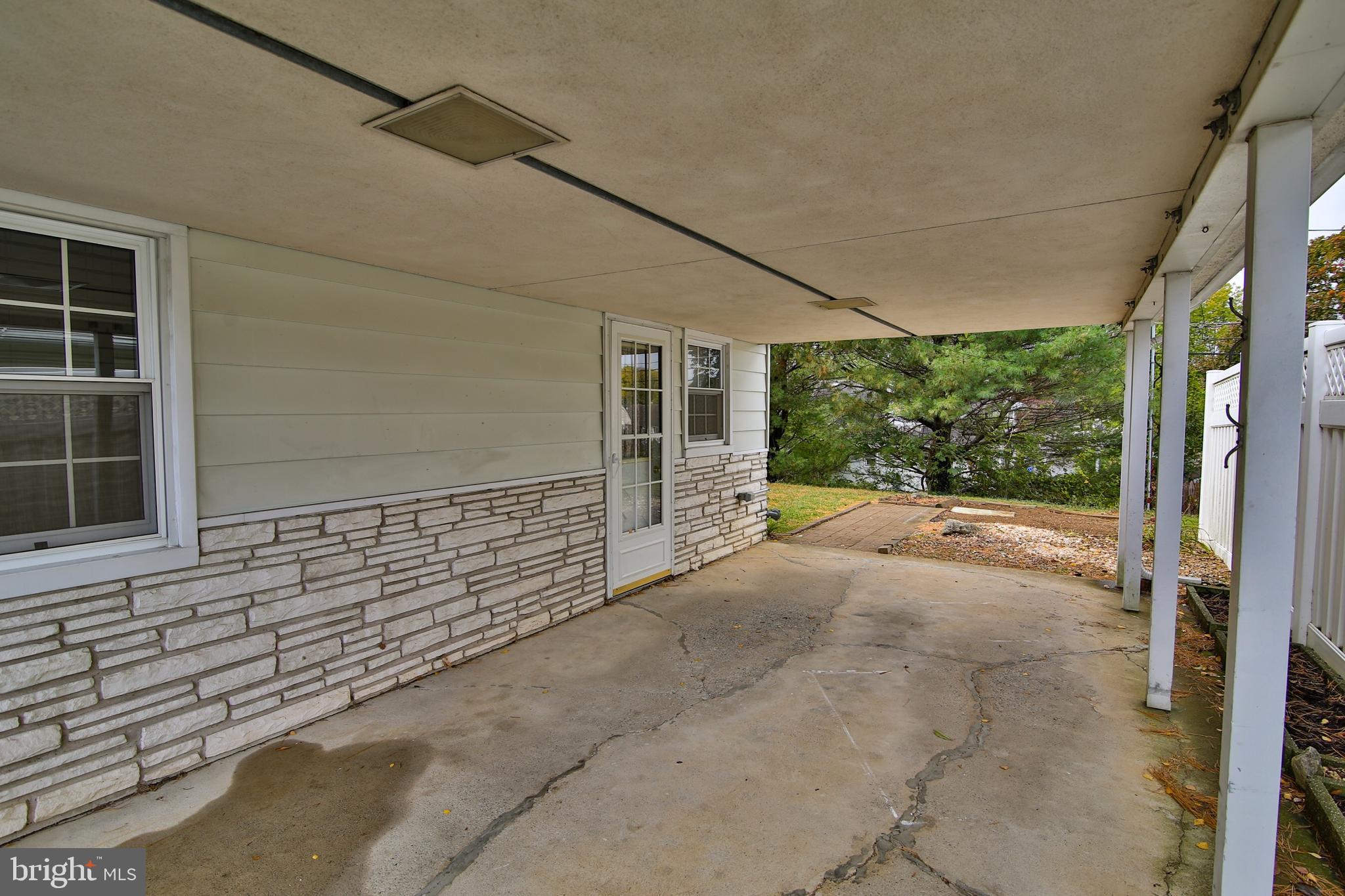 1227 Manchester Road Bethlehem, PA 18018 - Photo 12 of 45 Gallery Image 12