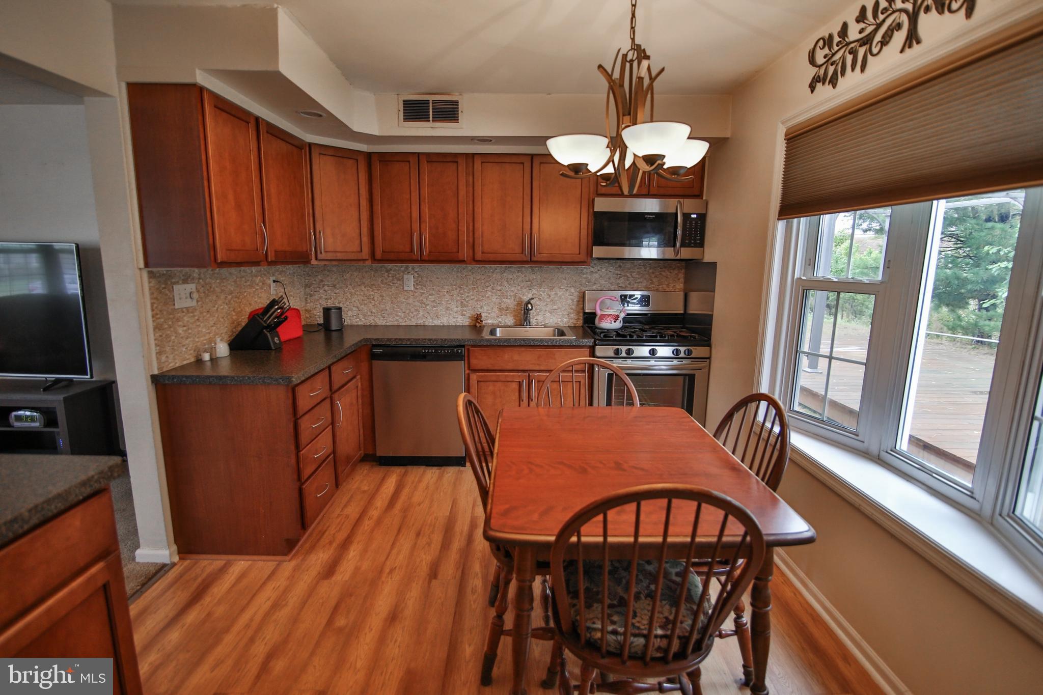 1227 Manchester Road Bethlehem, PA 18018 - Photo 18 of 45 Gallery Image 18