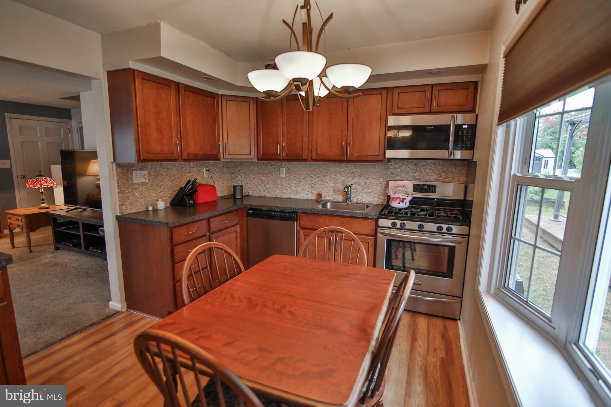 1227 Manchester Road Bethlehem, PA 18018 - Photo 19 of 45 Gallery Image 19