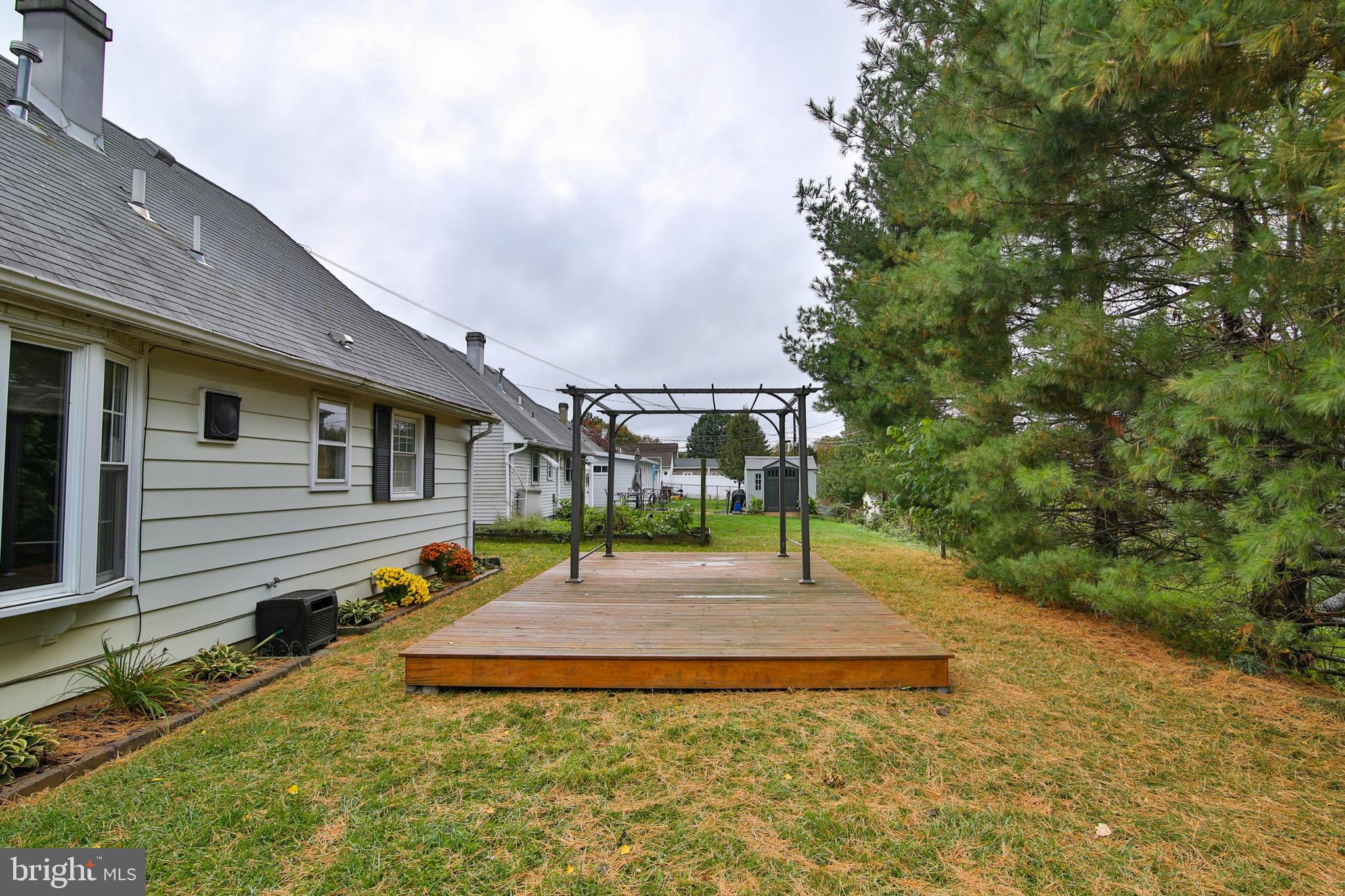 1227 Manchester Road Bethlehem, PA 18018 - Photo 39 of 45 Gallery Image 39