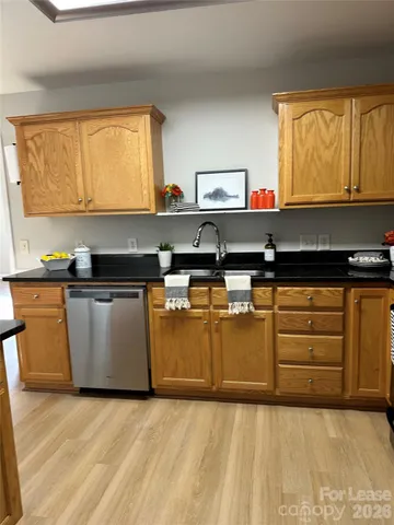 $1,875 | 405 Highland Street, Concord, NC 28027