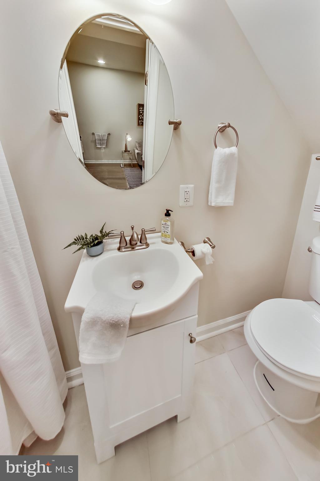 1720 H Street Northeast, Unit A Washington, DC 20002 - Photo 14 of 19