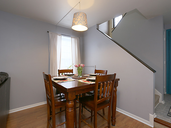 737 Shepard Court Gurnee, IL 60031 - Photo 6 of 18 a dining room with furniture and window