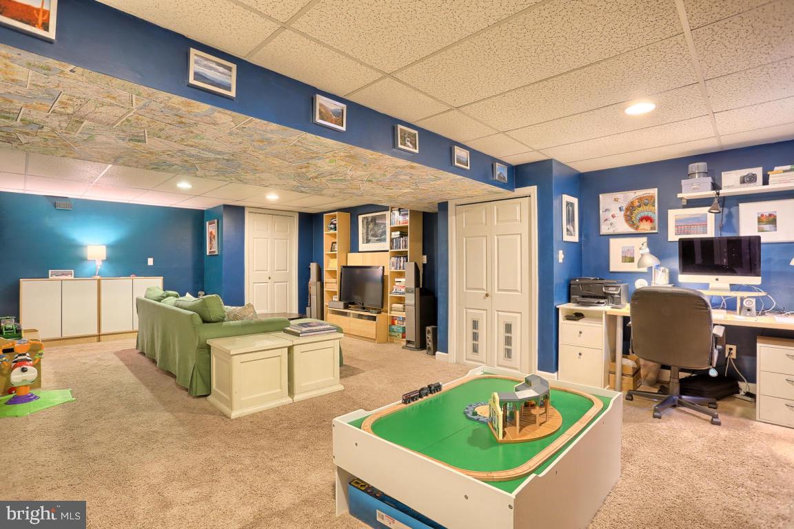18 Laurie Lane Lititz, PA 17543 - Photo 21 of 28