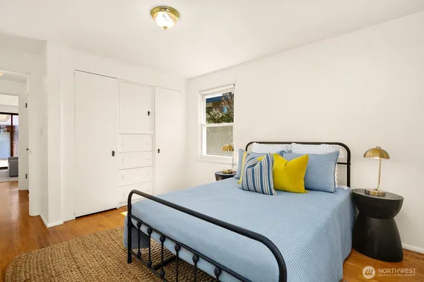 $1,150,000 | 4015 West Prosper Street, Seattle, WA 98199