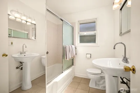 $1,150,000 | 4015 West Prosper Street, Seattle, WA 98199