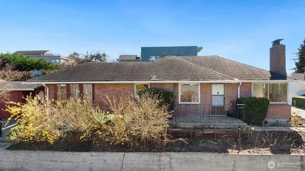 $1,150,000 | 4015 West Prosper Street, Seattle, WA 98199